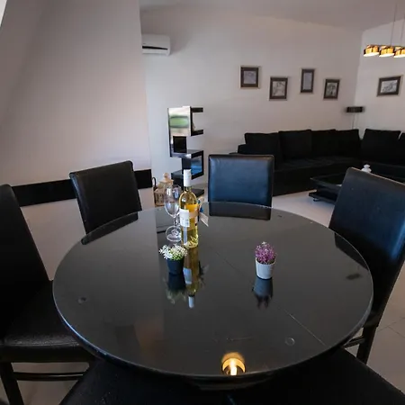 Lake View Double Balcony City Center Apartment In Ohrid Exterior foto